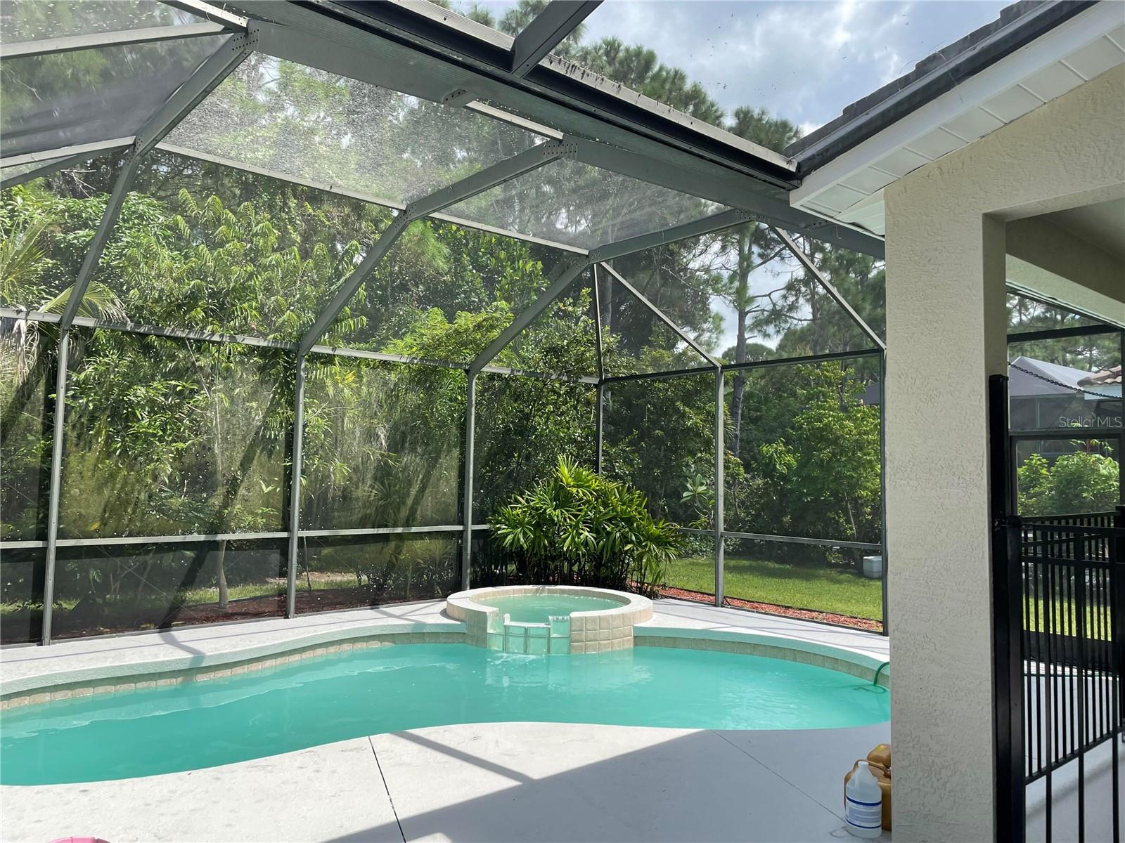 Image 41 of 50 For 759 Fordingbridge Way