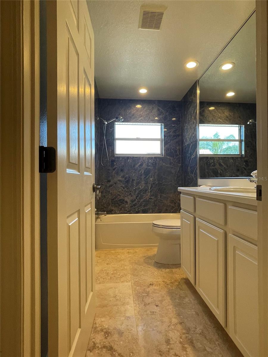 Image 7 of 50 For 759 Fordingbridge Way