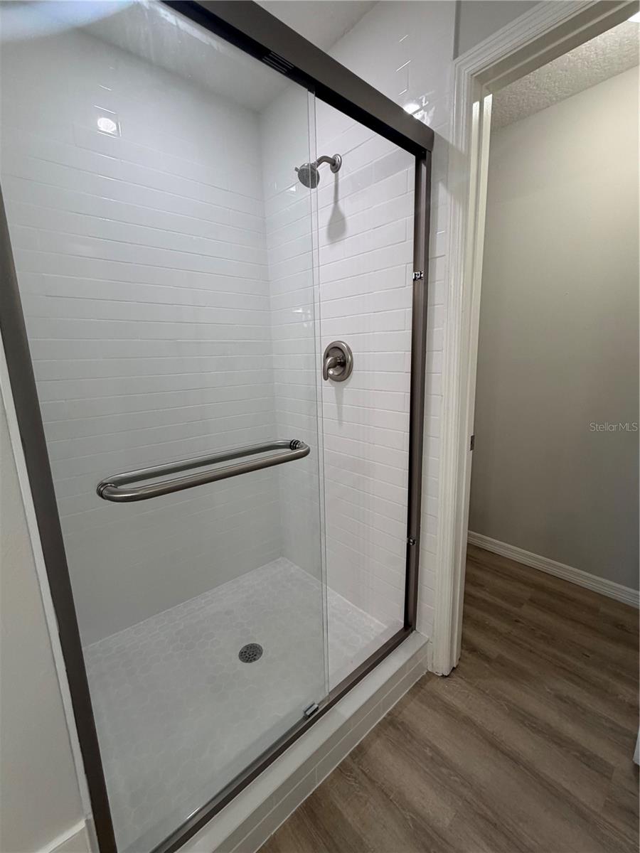 Image 12 of 18 For 370 Cobble Court