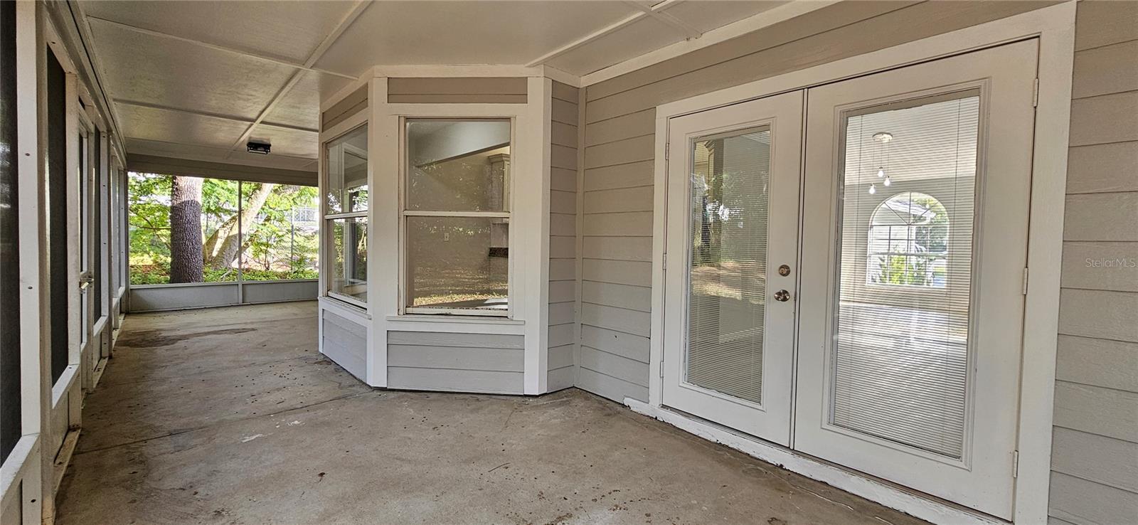 Image 3 of 18 For 370 Cobble Court