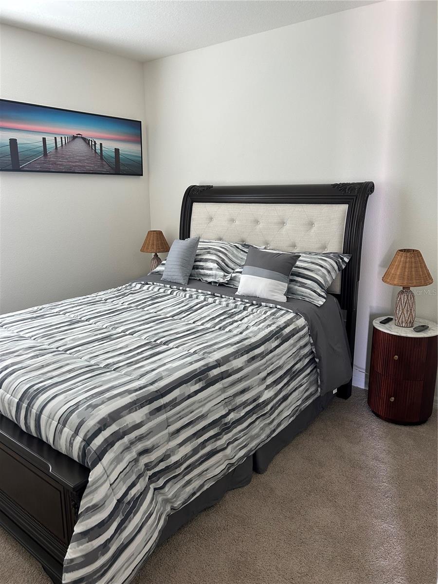 Image 5 of 9 For 845 Ambleside Drive