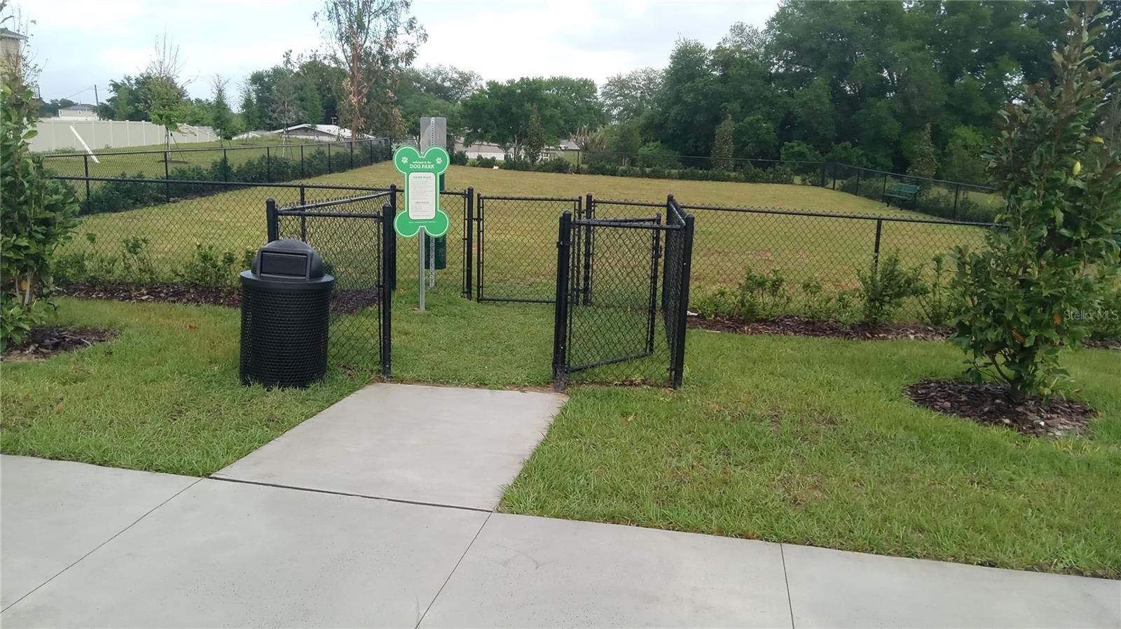 Image 9 of 9 For 845 Ambleside Drive