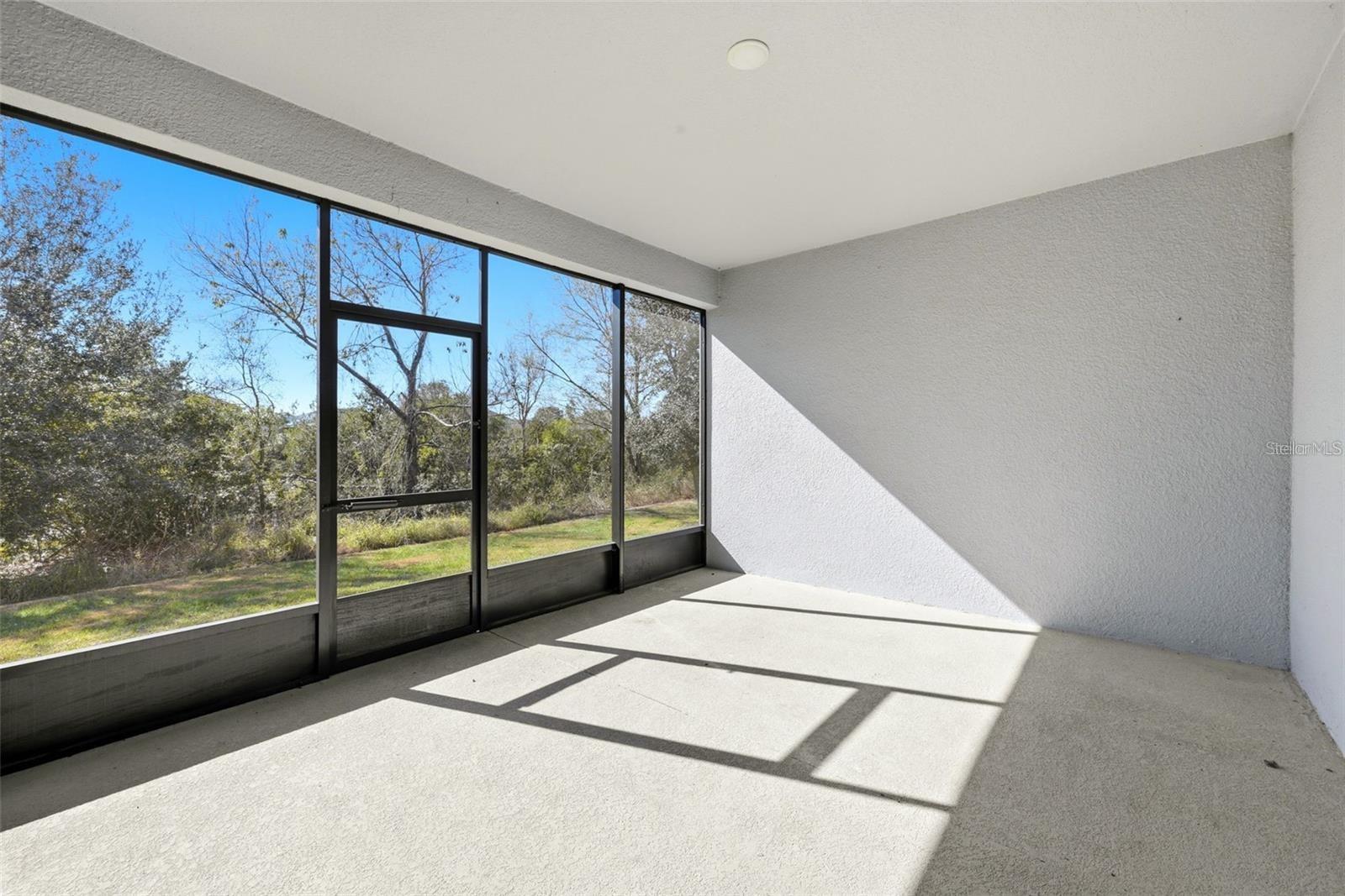 Image 26 of 27 For 575 Avila Place