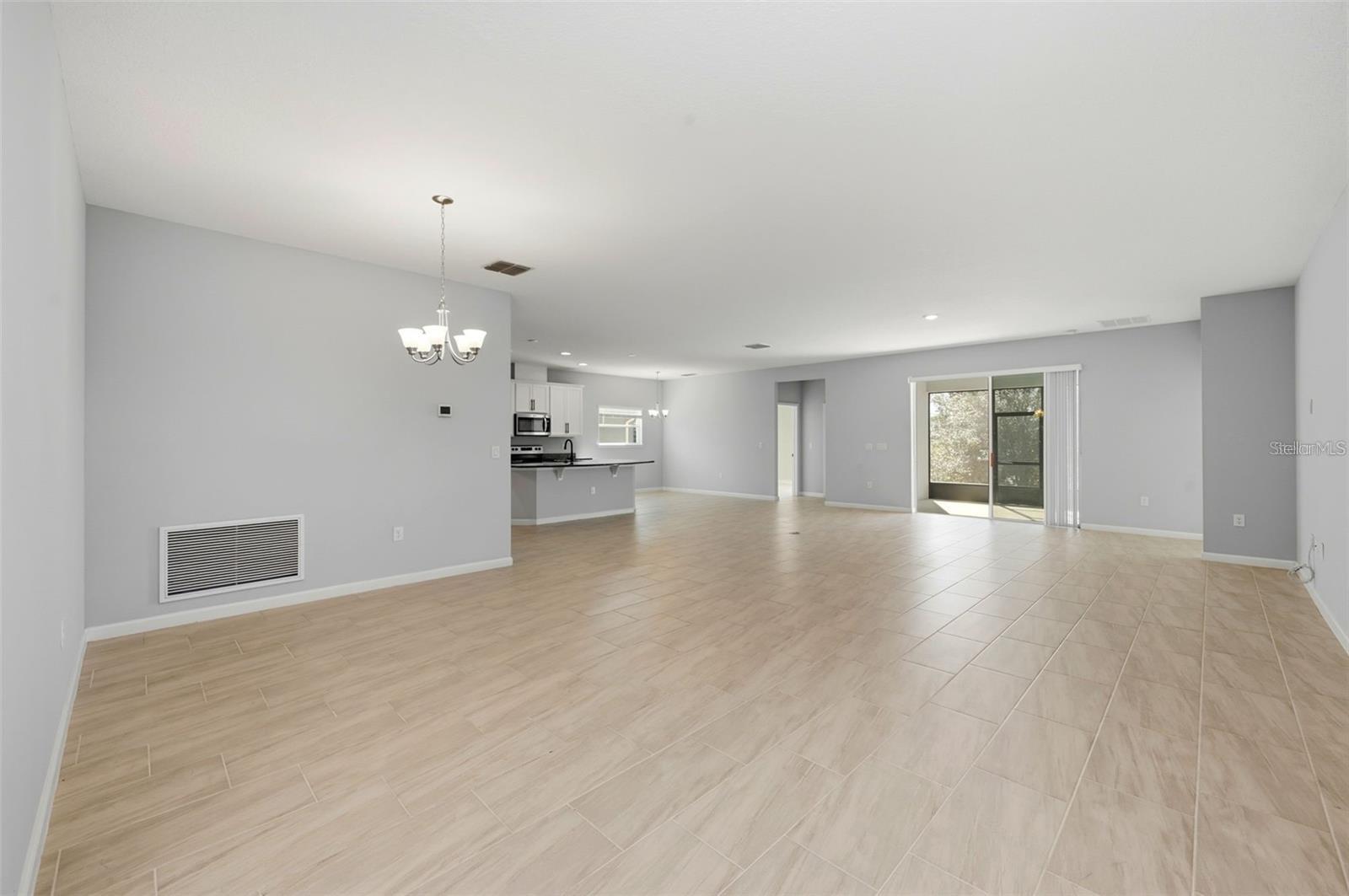 Image 4 of 27 For 575 Avila Place