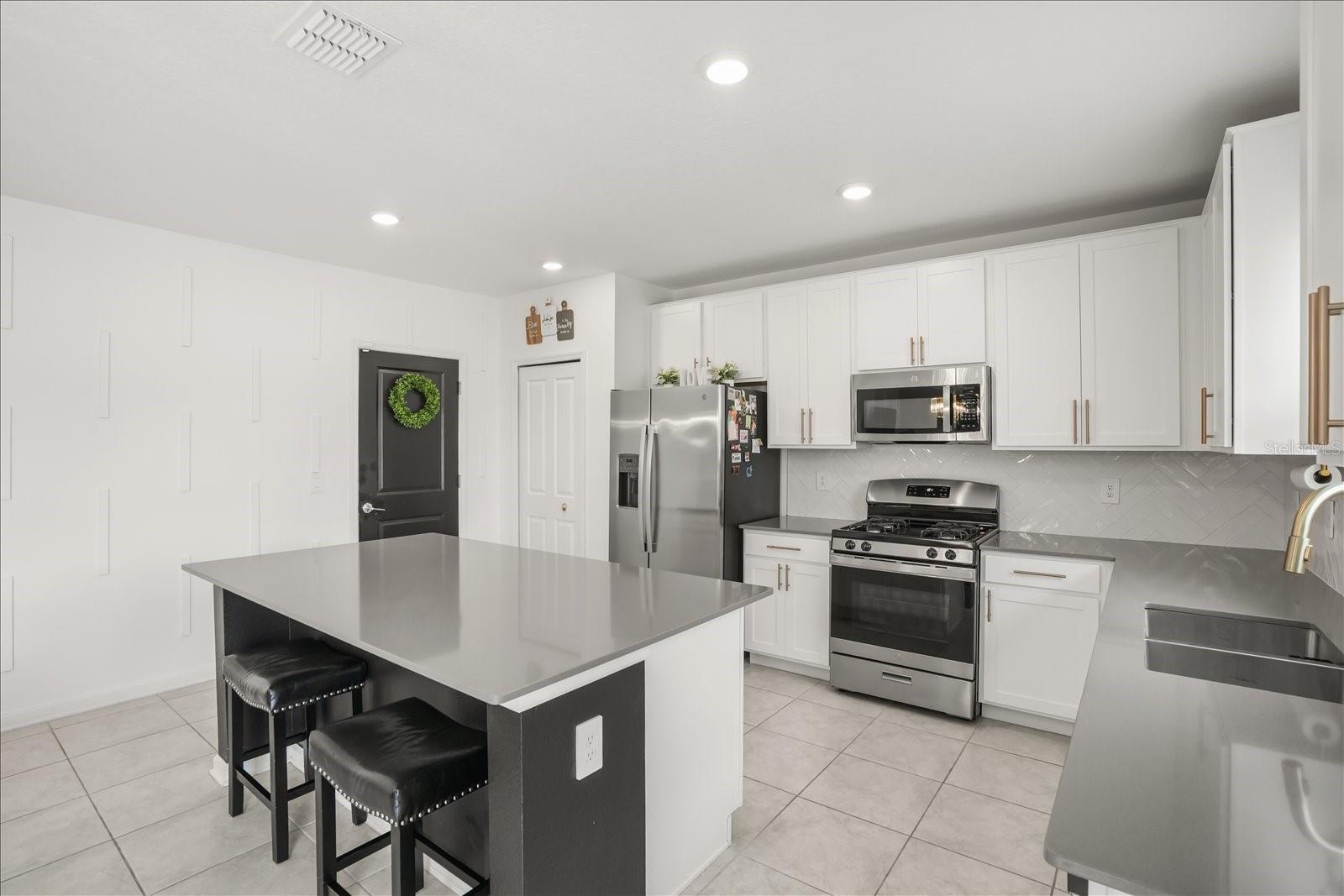 Image 10 of 38 For 26100 Bristleleaf Ct