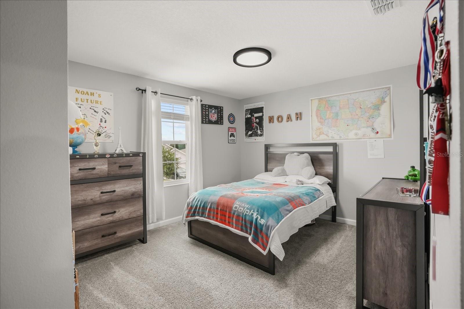 Image 24 of 38 For 26100 Bristleleaf Ct