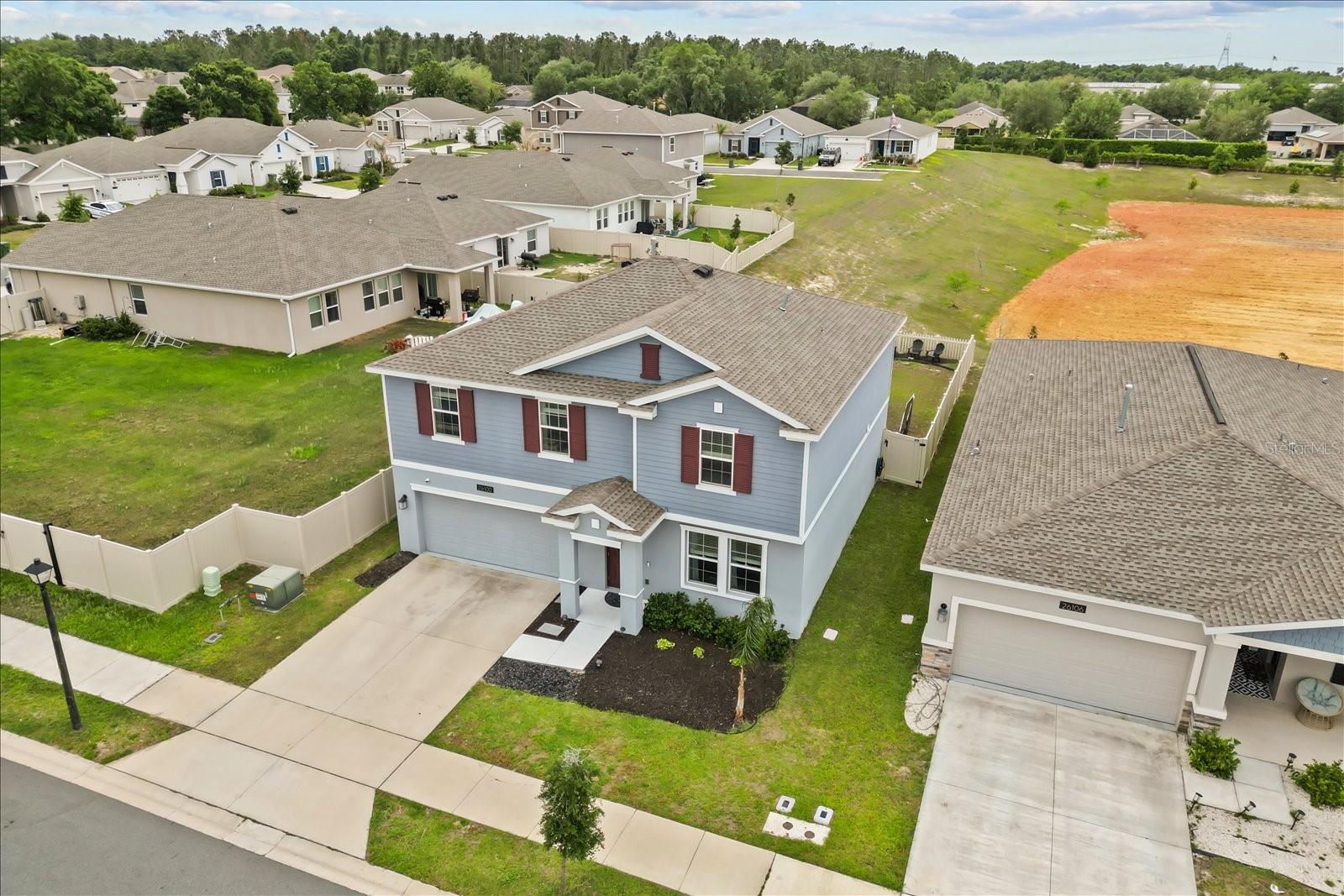 Image 30 of 38 For 26100 Bristleleaf Ct