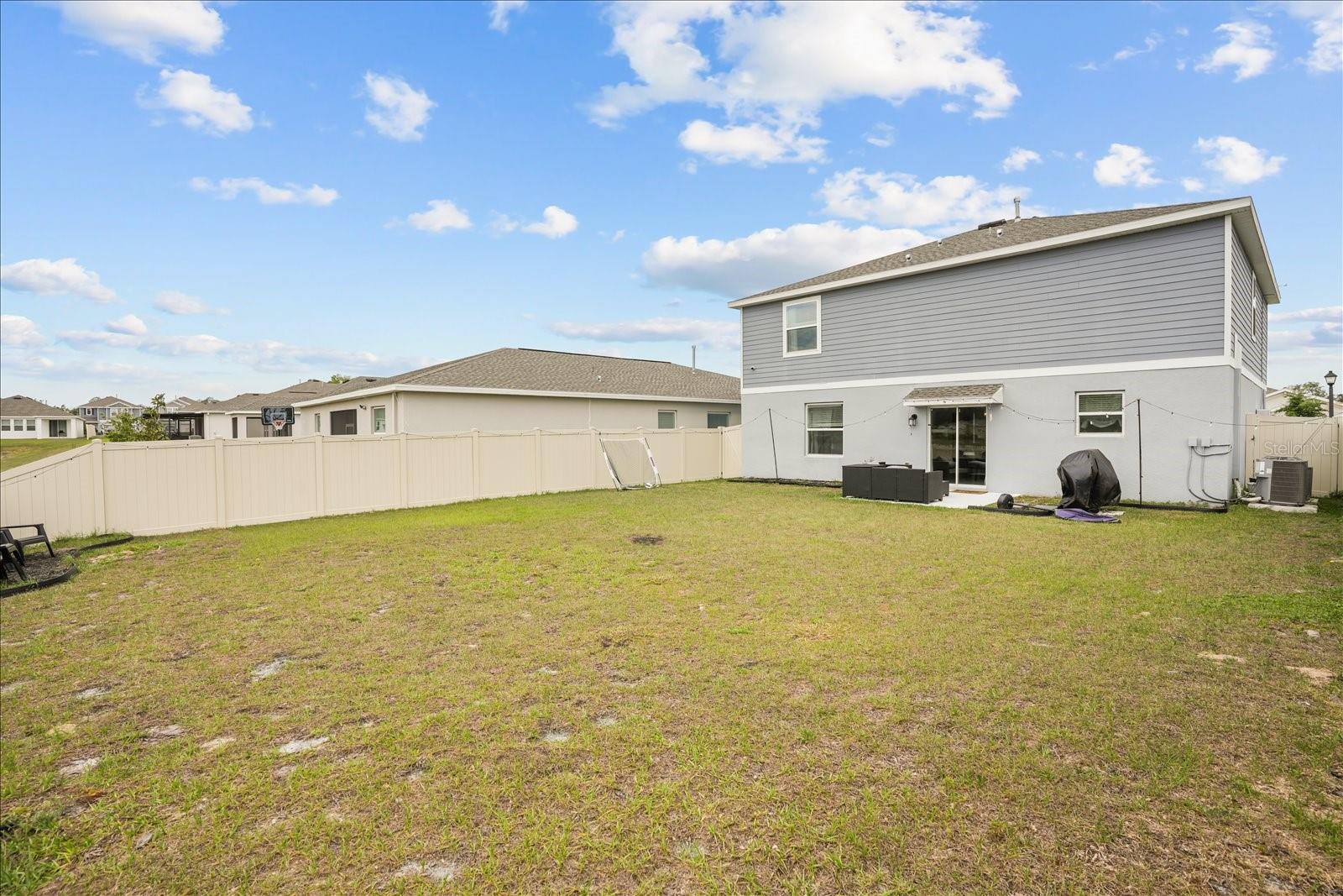 Image 33 of 38 For 26100 Bristleleaf Ct