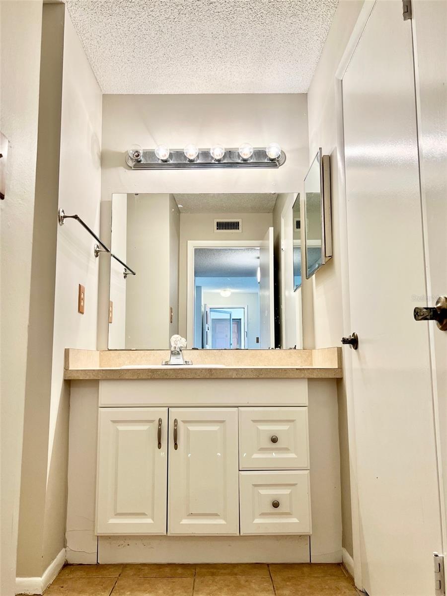 Image 12 of 28 For 506 Orange Drive 15