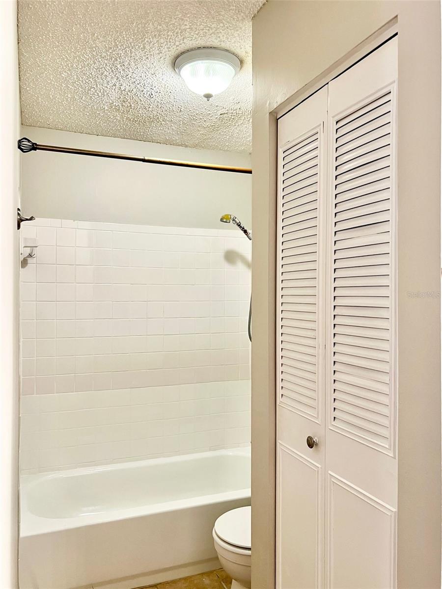 Image 13 of 28 For 506 Orange Drive 15