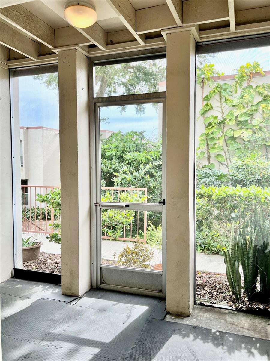 Image 15 of 28 For 506 Orange Drive 15