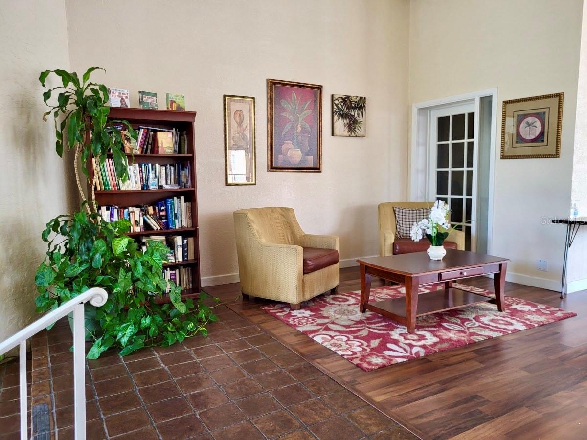 Image 17 of 28 For 506 Orange Drive 15