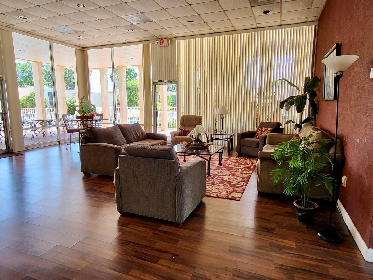 Image 18 of 28 For 506 Orange Drive 15