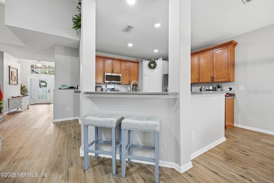 Image 16 of 58 For 2301 Country Side Drive