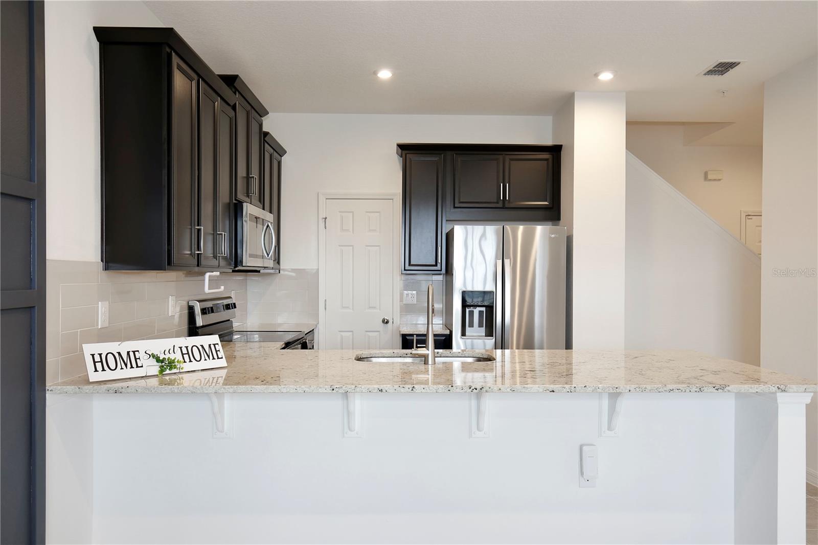 Image 6 of 26 For 10025 Eagle Rock Alley