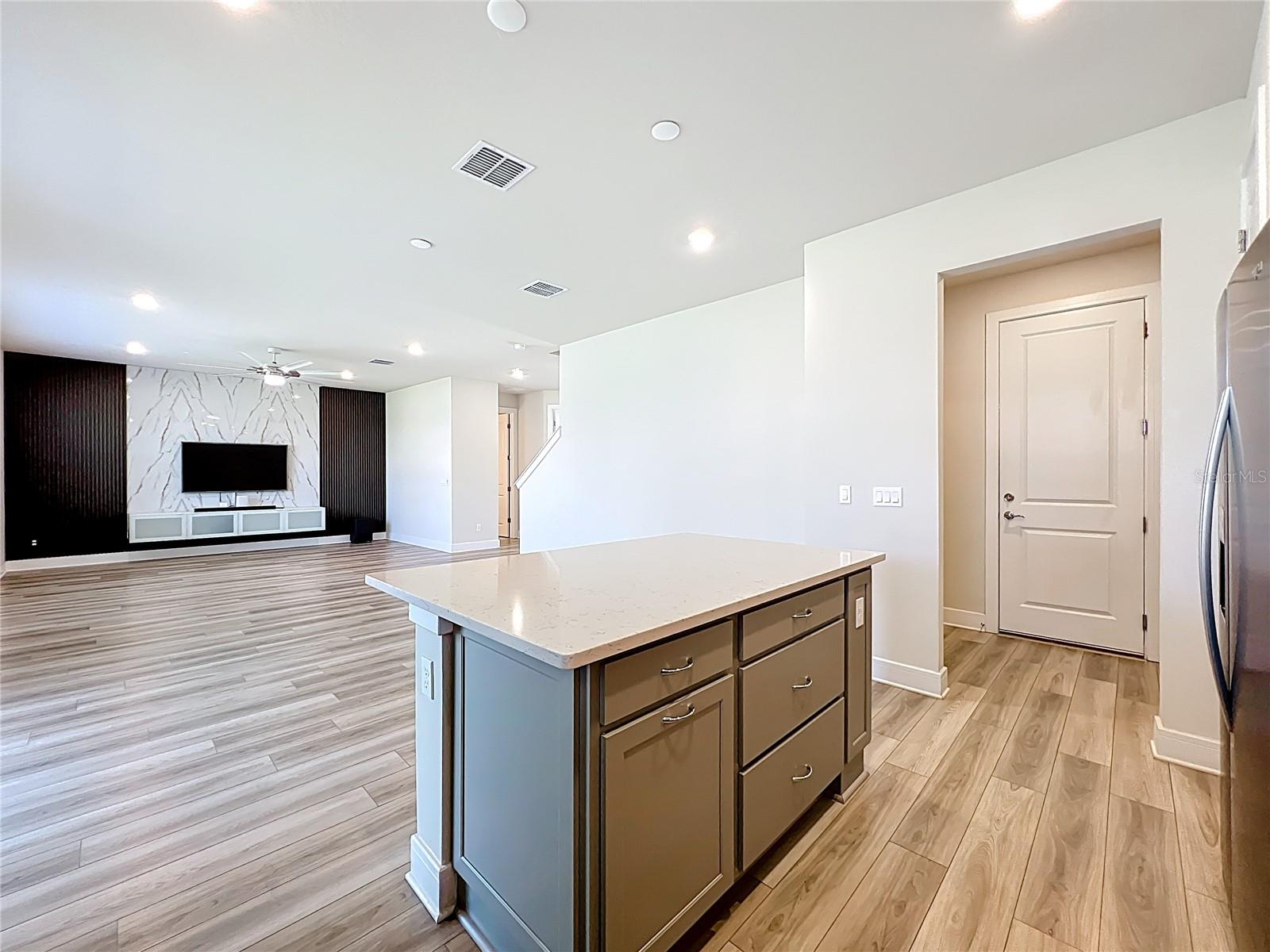 Image 14 of 54 For 1868 Groveline Road