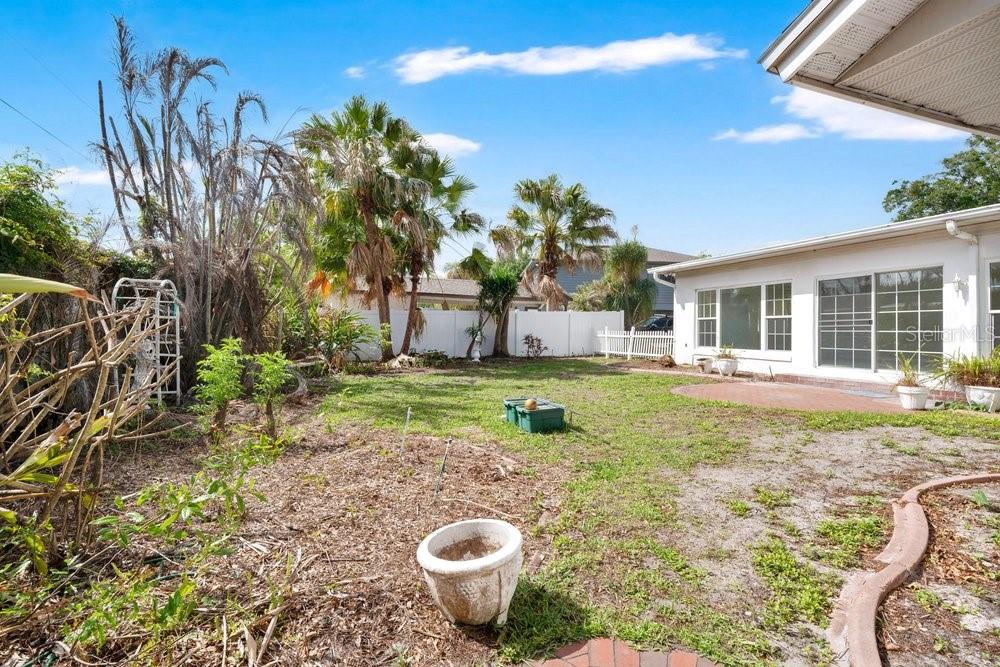 Image 31 of 34 For 206 Cattail Court