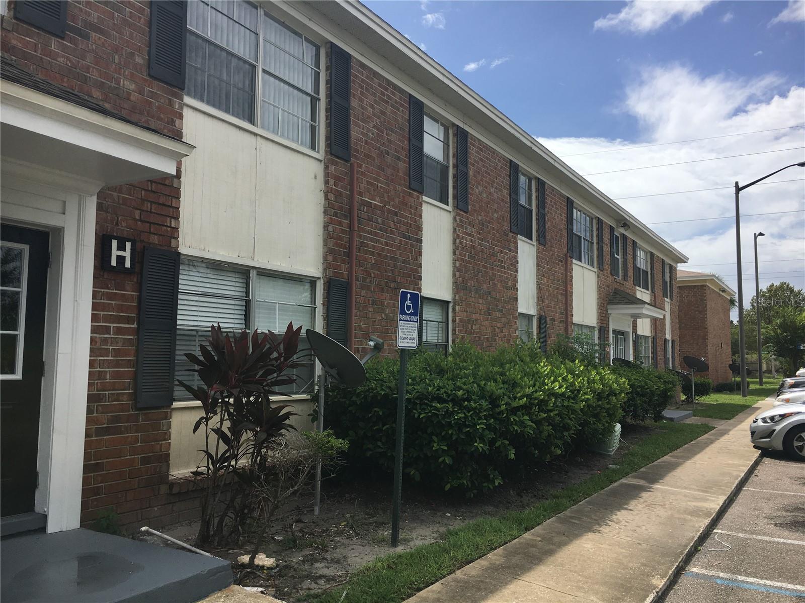 Image 2 of 14 For 5325 Curry Ford Road H101