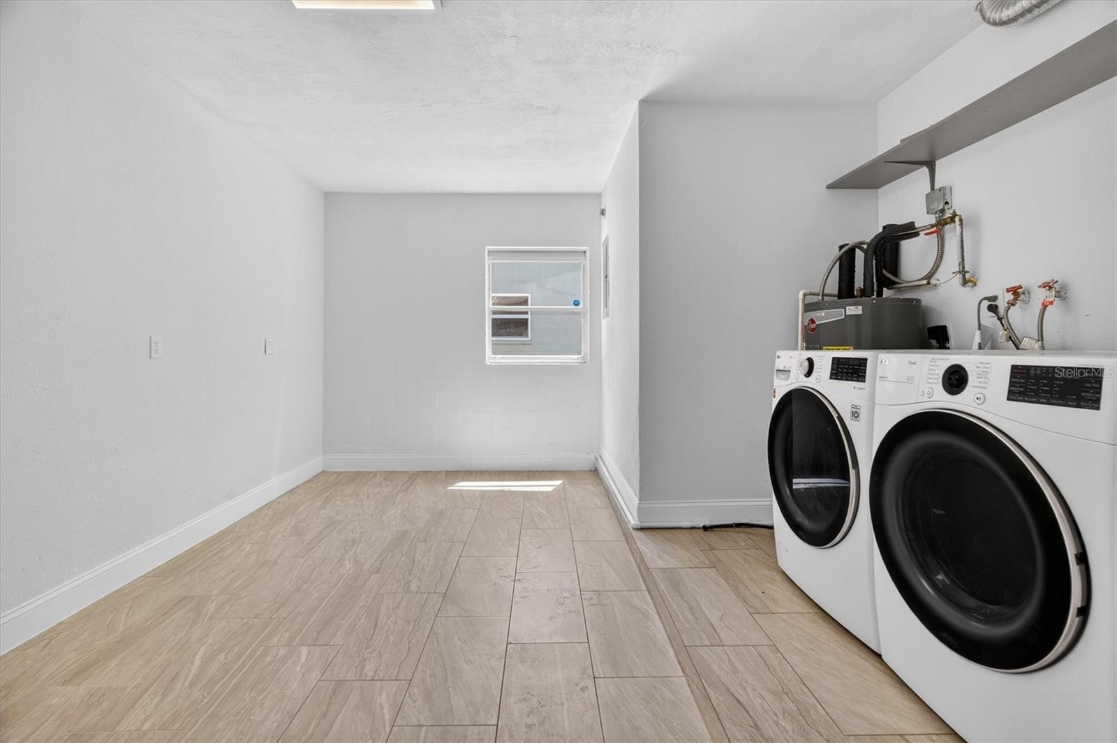 Image 32 of 52 For 2524 Florida Boulevard