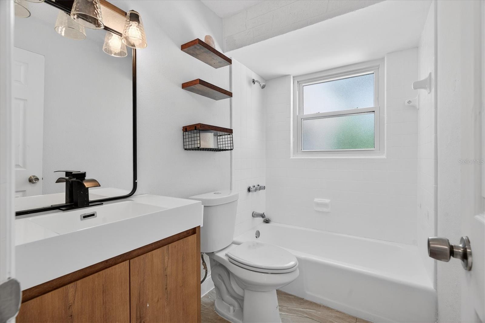 Image 40 of 52 For 2524 Florida Boulevard