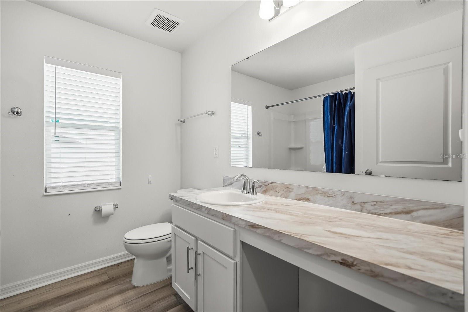 Image 14 of 23 For 4599 Plainview Road