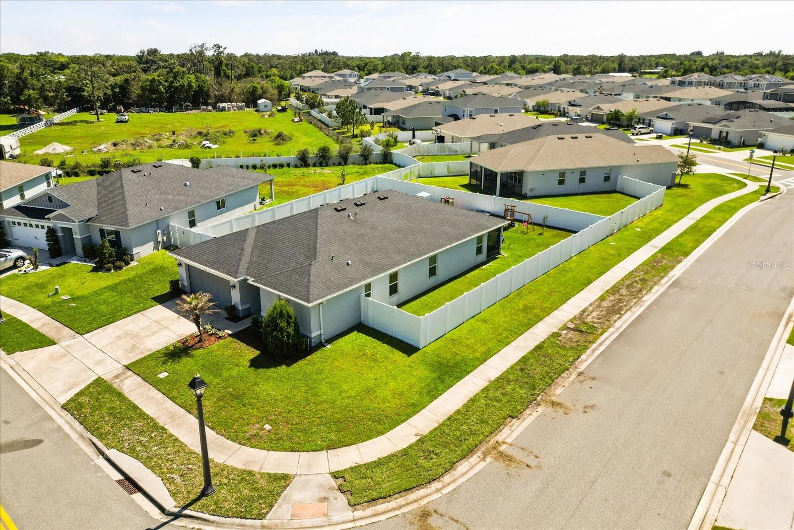 Image 3 of 23 For 4599 Plainview Road