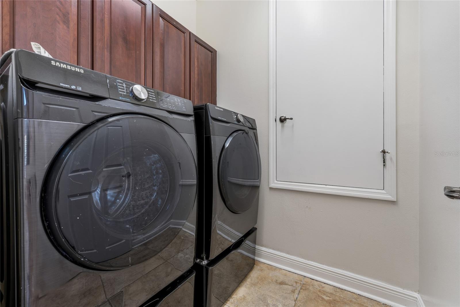 Image 10 of 53 For 13932 Florigold Drive