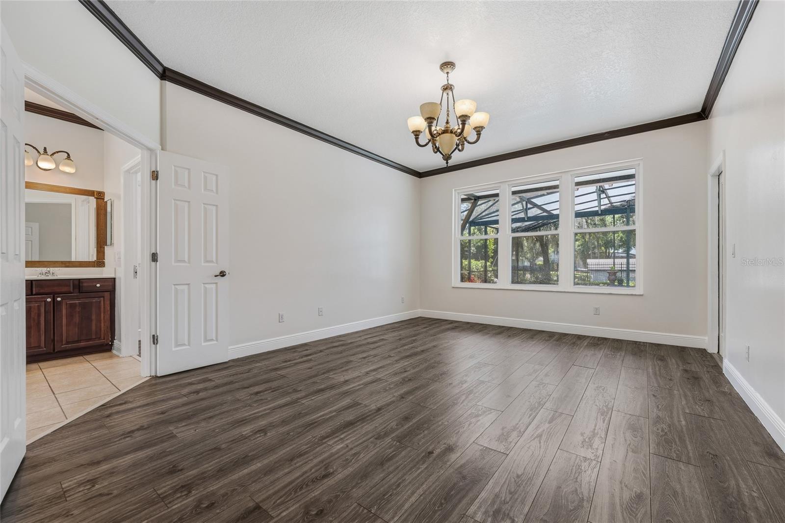 Image 21 of 53 For 13932 Florigold Drive