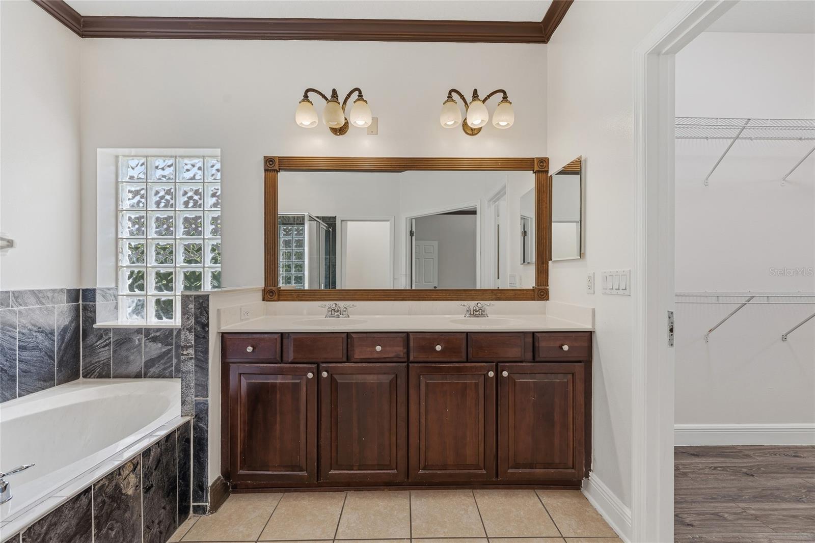 Image 25 of 53 For 13932 Florigold Drive