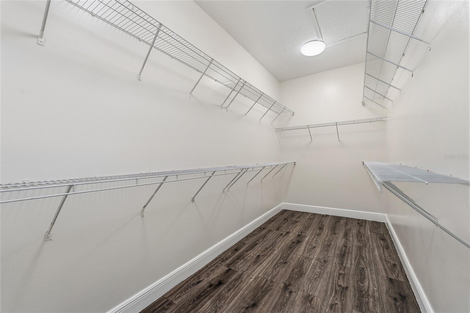 Image 26 of 53 For 13932 Florigold Drive