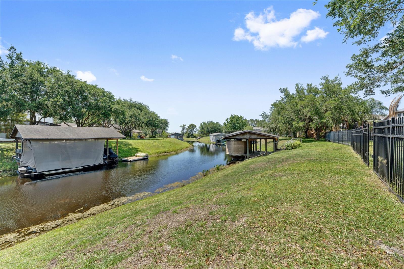 Image 44 of 53 For 13932 Florigold Drive