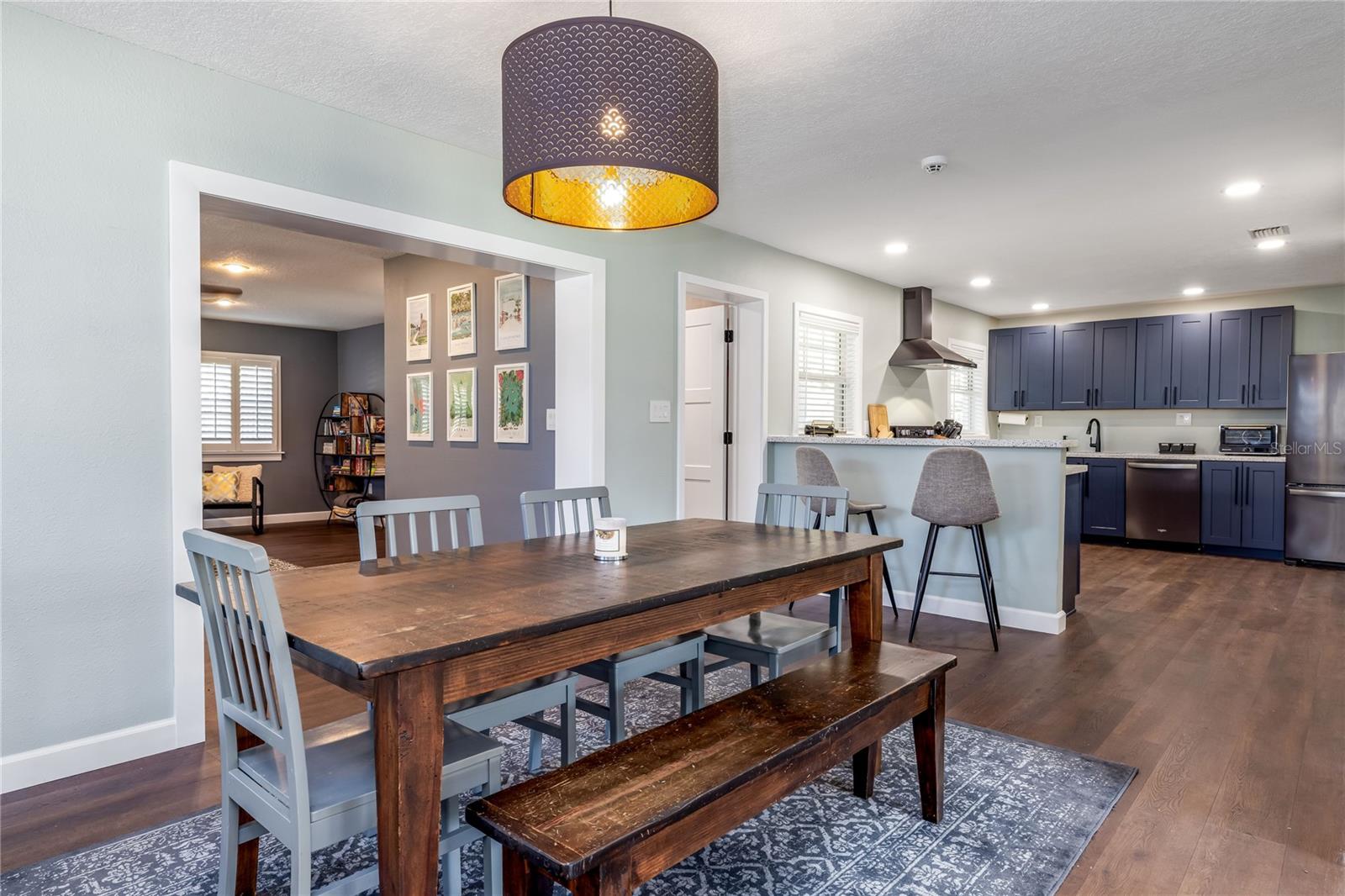 Image 19 of 52 For 2009 Lily Court