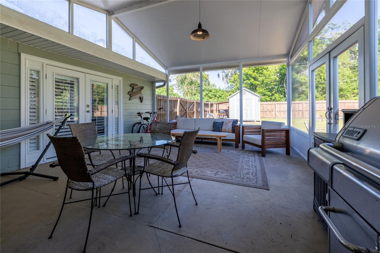 Image 37 of 52 For 2009 Lily Court