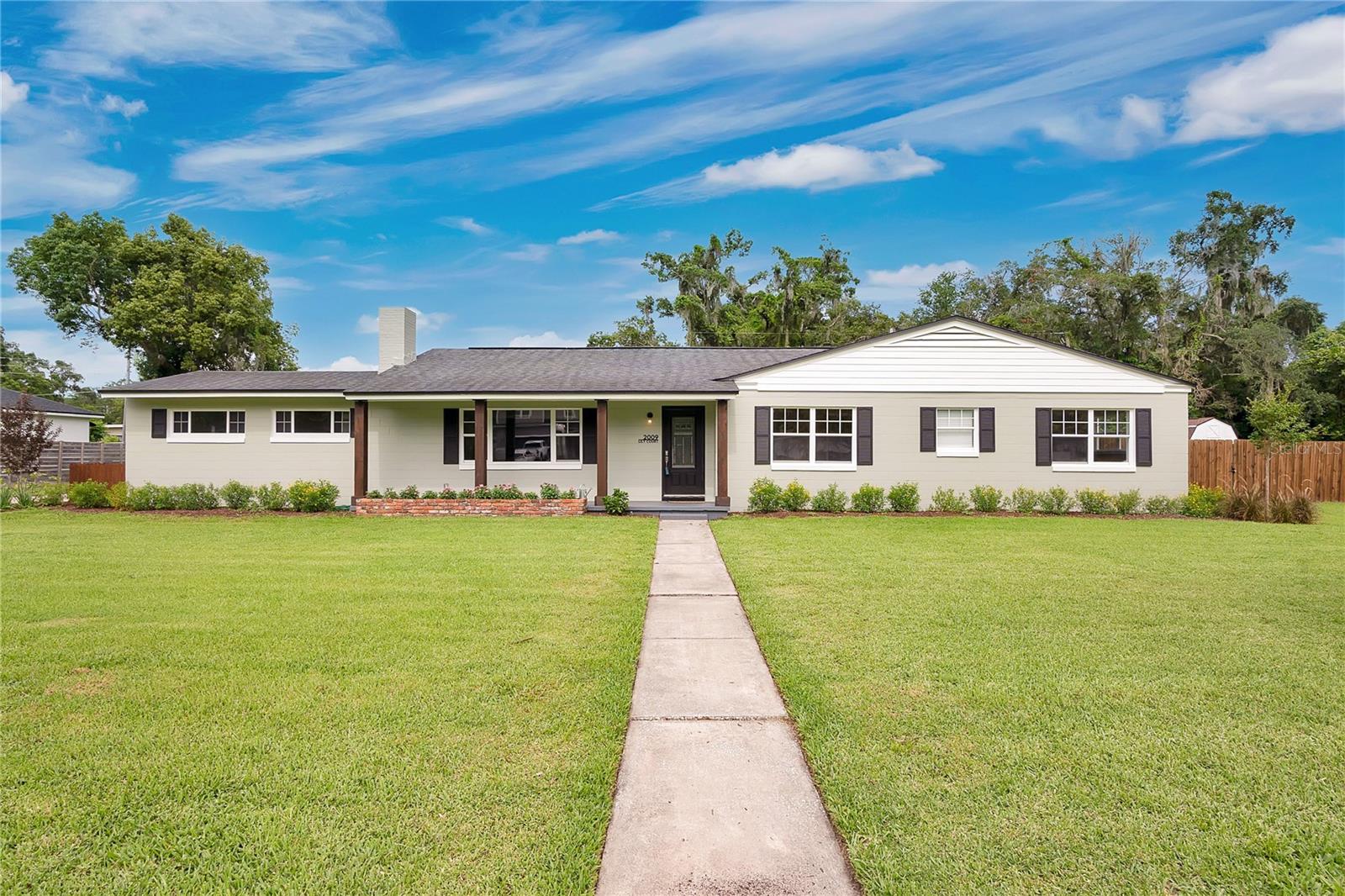 Image 5 of 52 For 2009 Lily Court