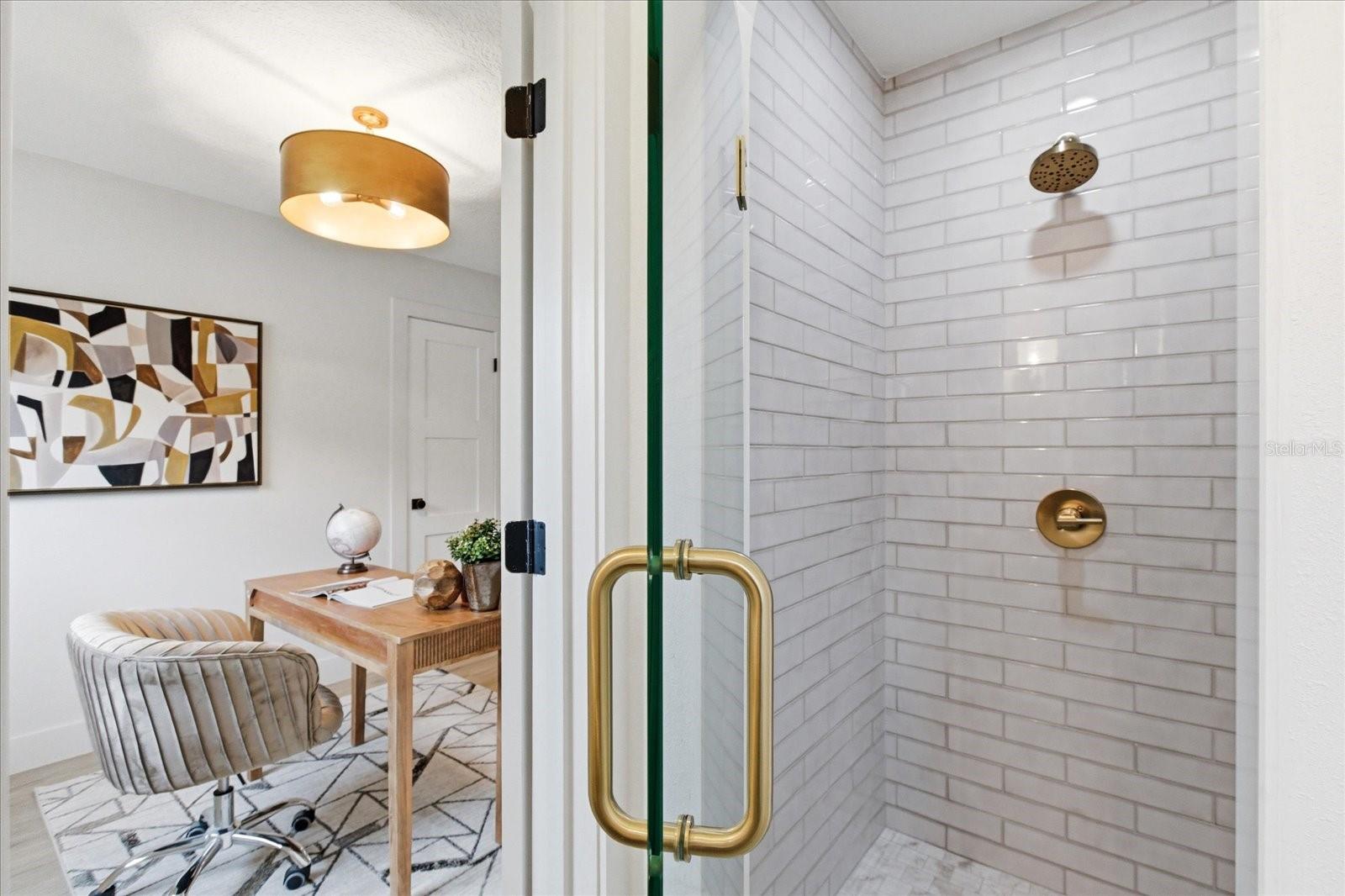 Image 10 of 39 For 2809 Waumpi Trail