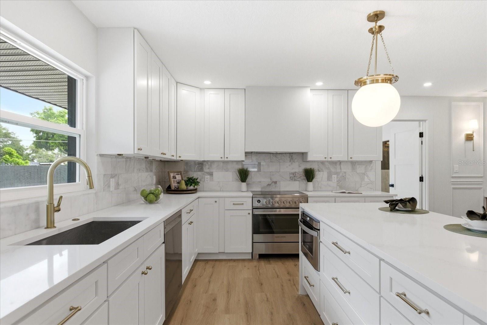 Image 15 of 39 For 2809 Waumpi Trail