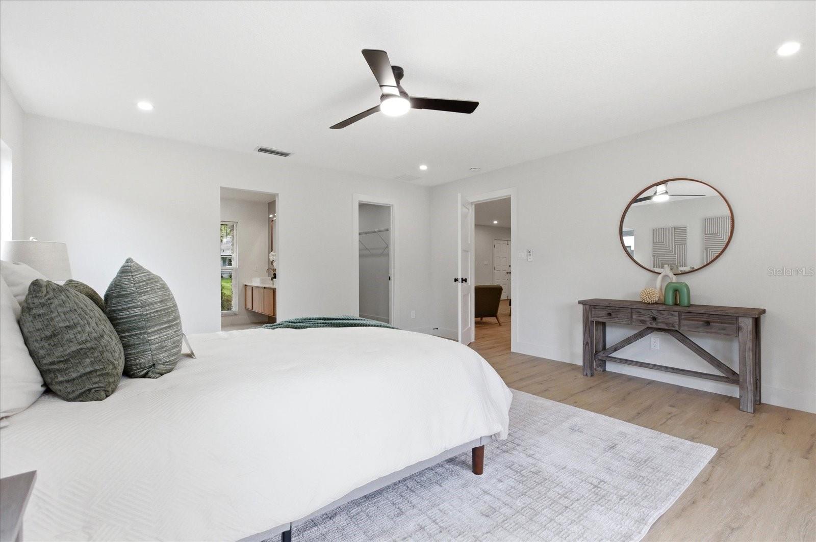 Image 19 of 39 For 2809 Waumpi Trail