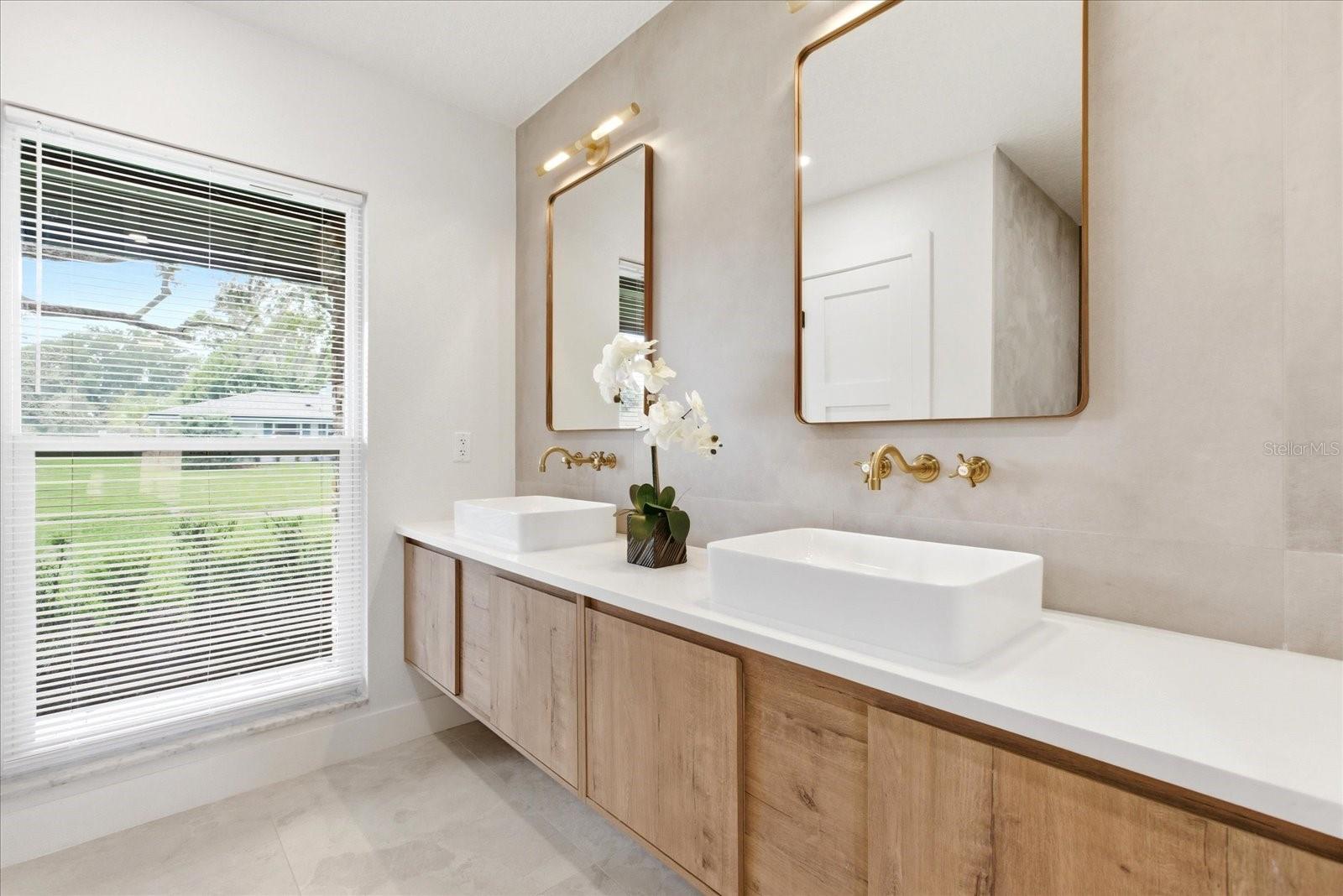 Image 21 of 39 For 2809 Waumpi Trail