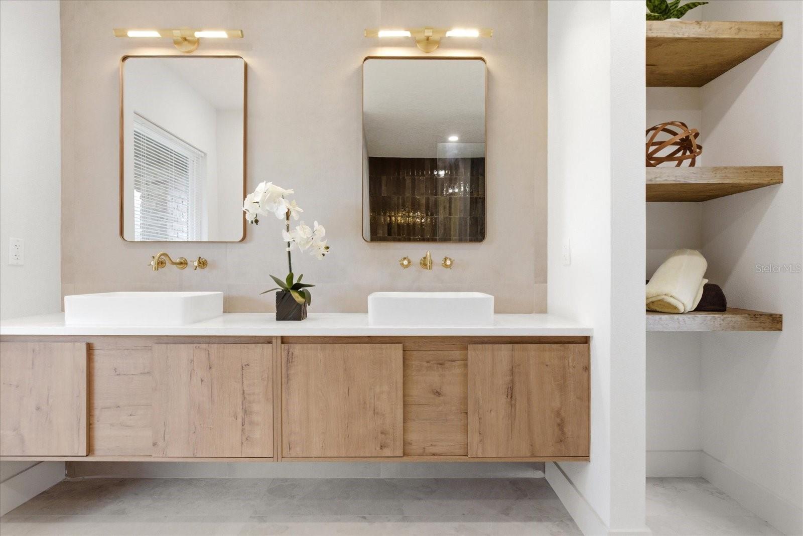 Image 23 of 39 For 2809 Waumpi Trail