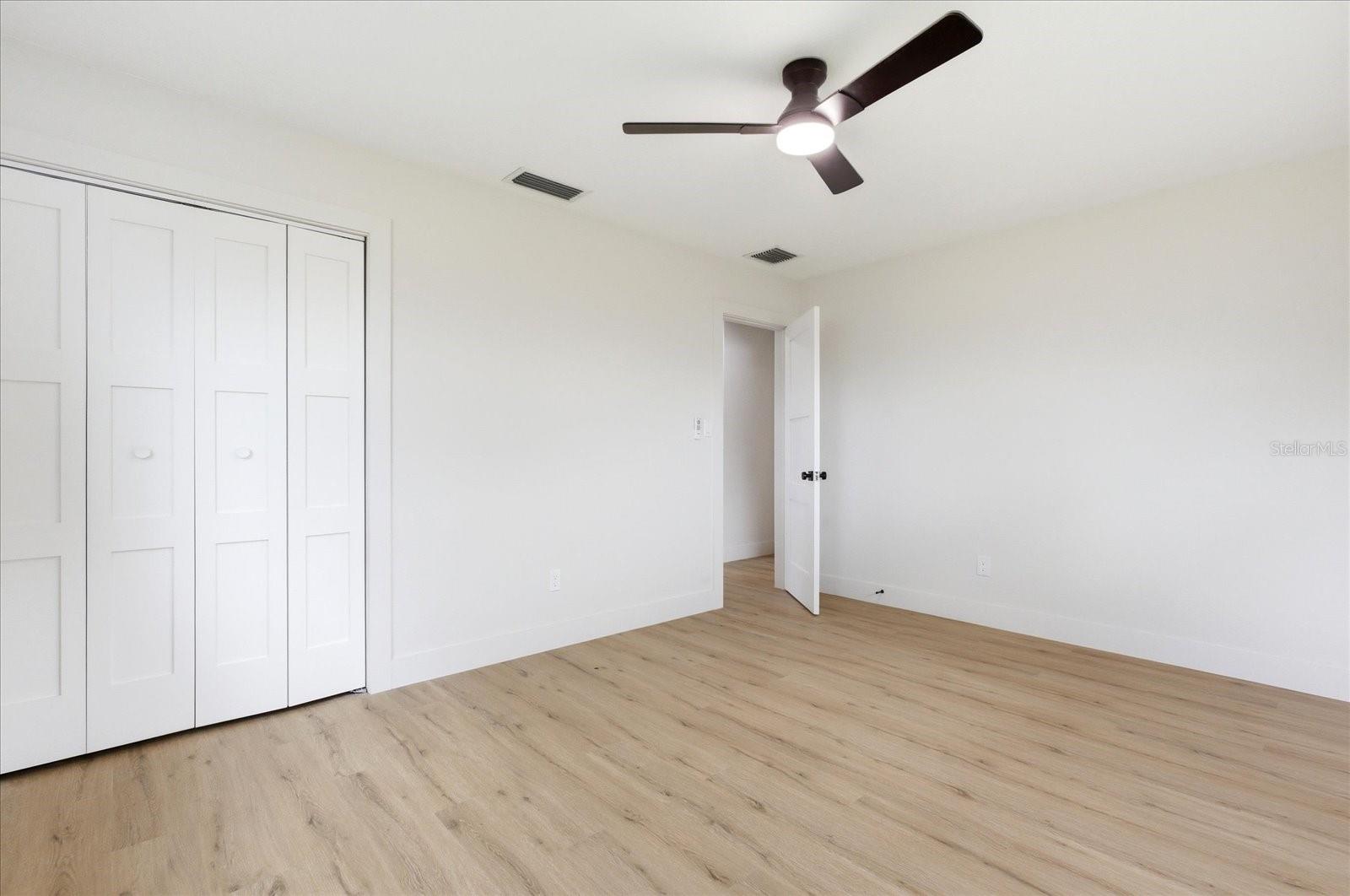 Image 27 of 39 For 2809 Waumpi Trail