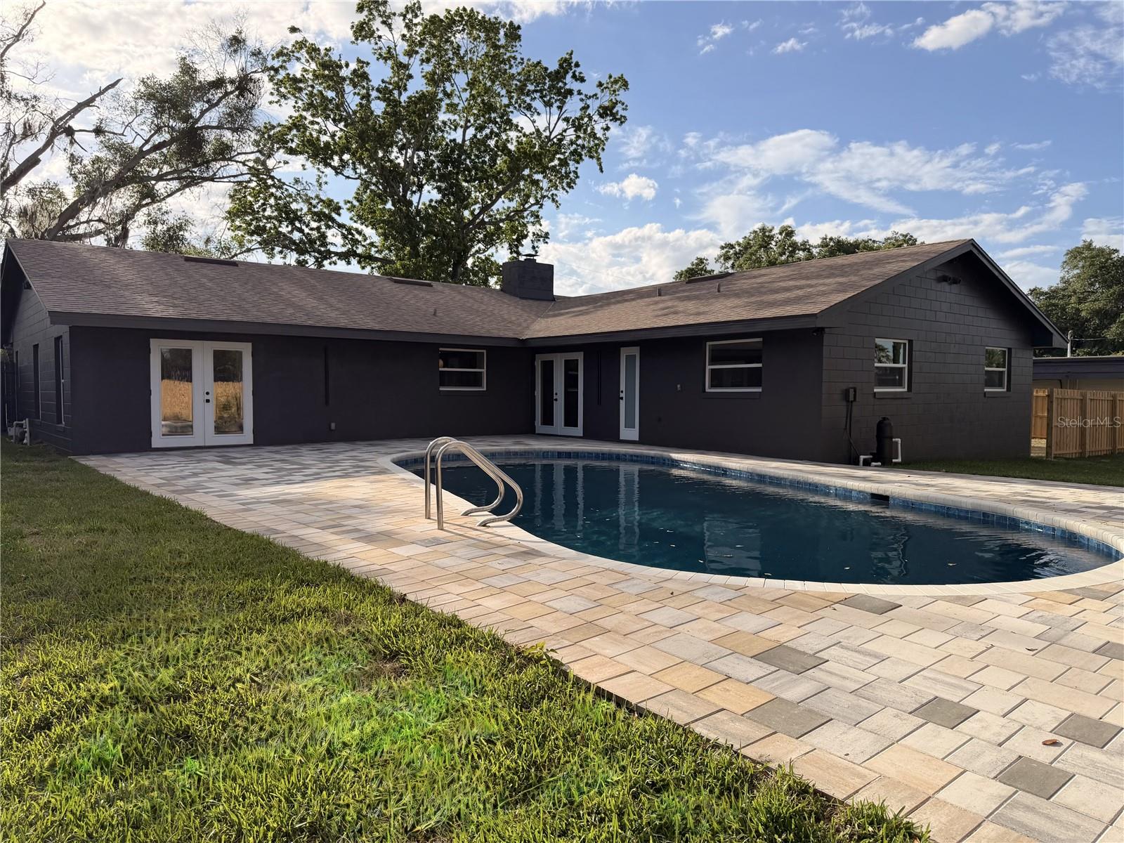 Image 37 of 39 For 2809 Waumpi Trail