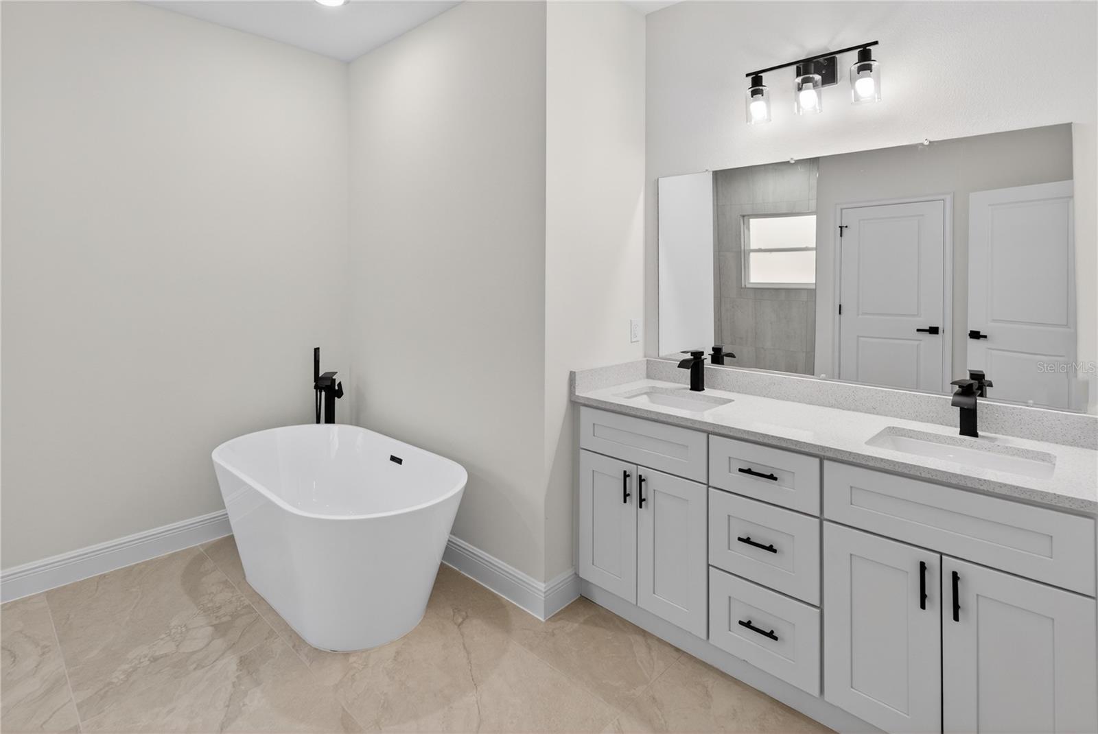 Image 15 of 32 For 9066 Akola Way