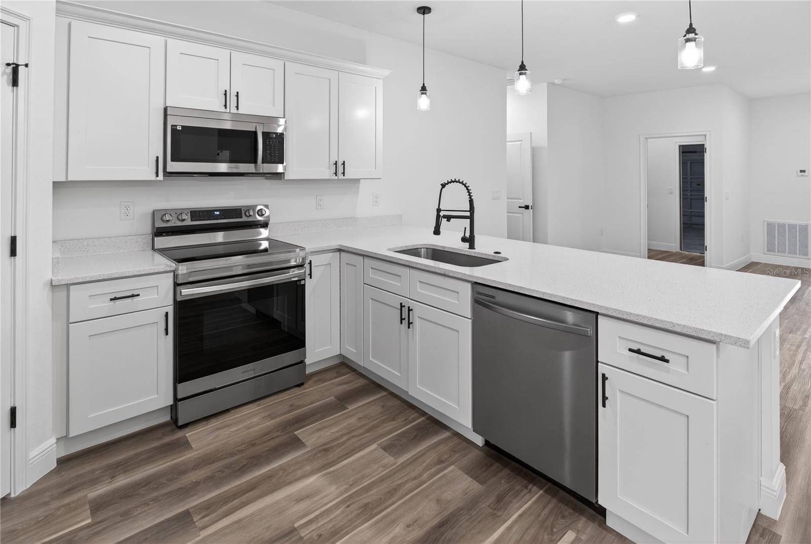 Image 20 of 32 For 9066 Akola Way