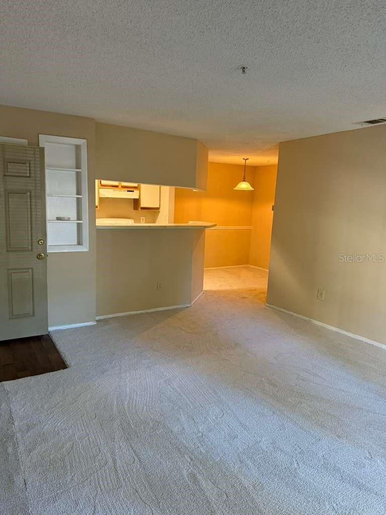 Image 4 of 21 For 199 Afton Square 103