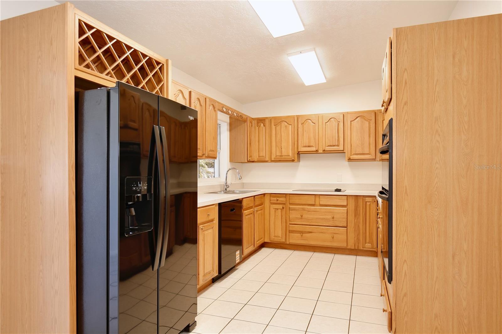 Image 12 of 37 For 2601 Sheffield Avenue