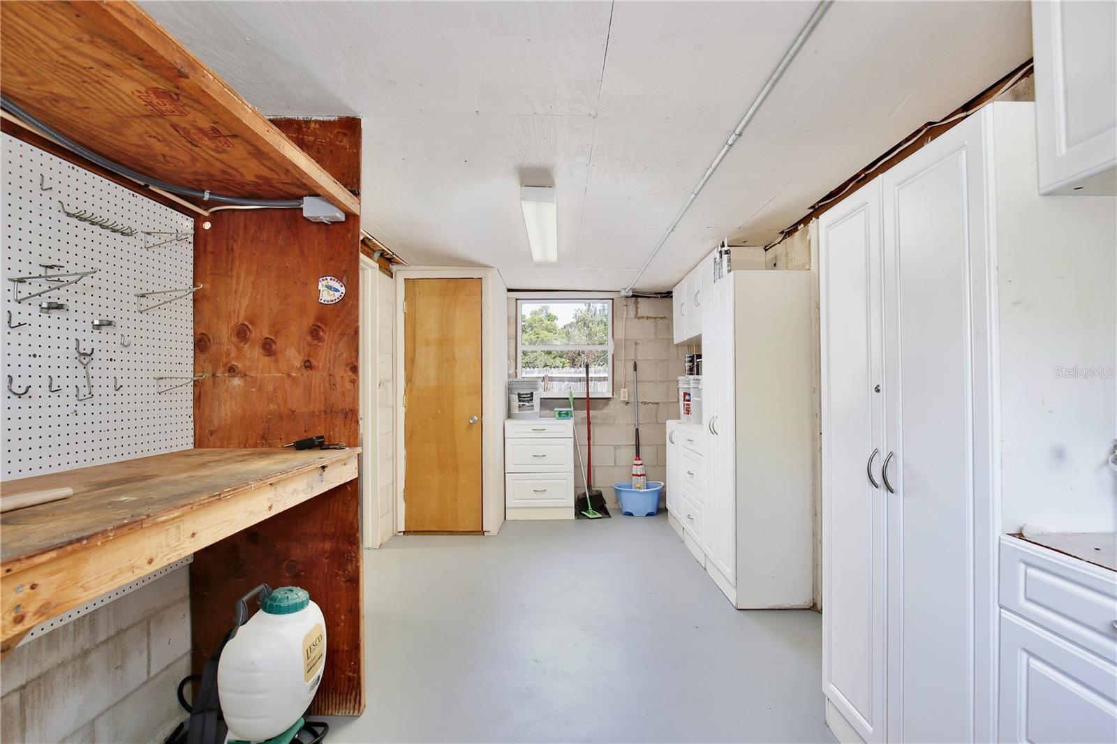 Image 26 of 37 For 2601 Sheffield Avenue