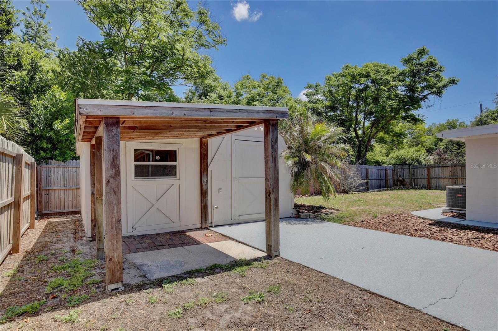 Image 34 of 37 For 2601 Sheffield Avenue