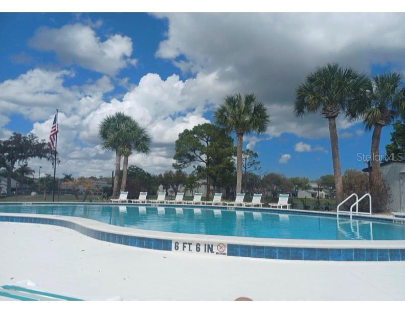 Image 2 of 46 For 2250 Candlewood Lane E