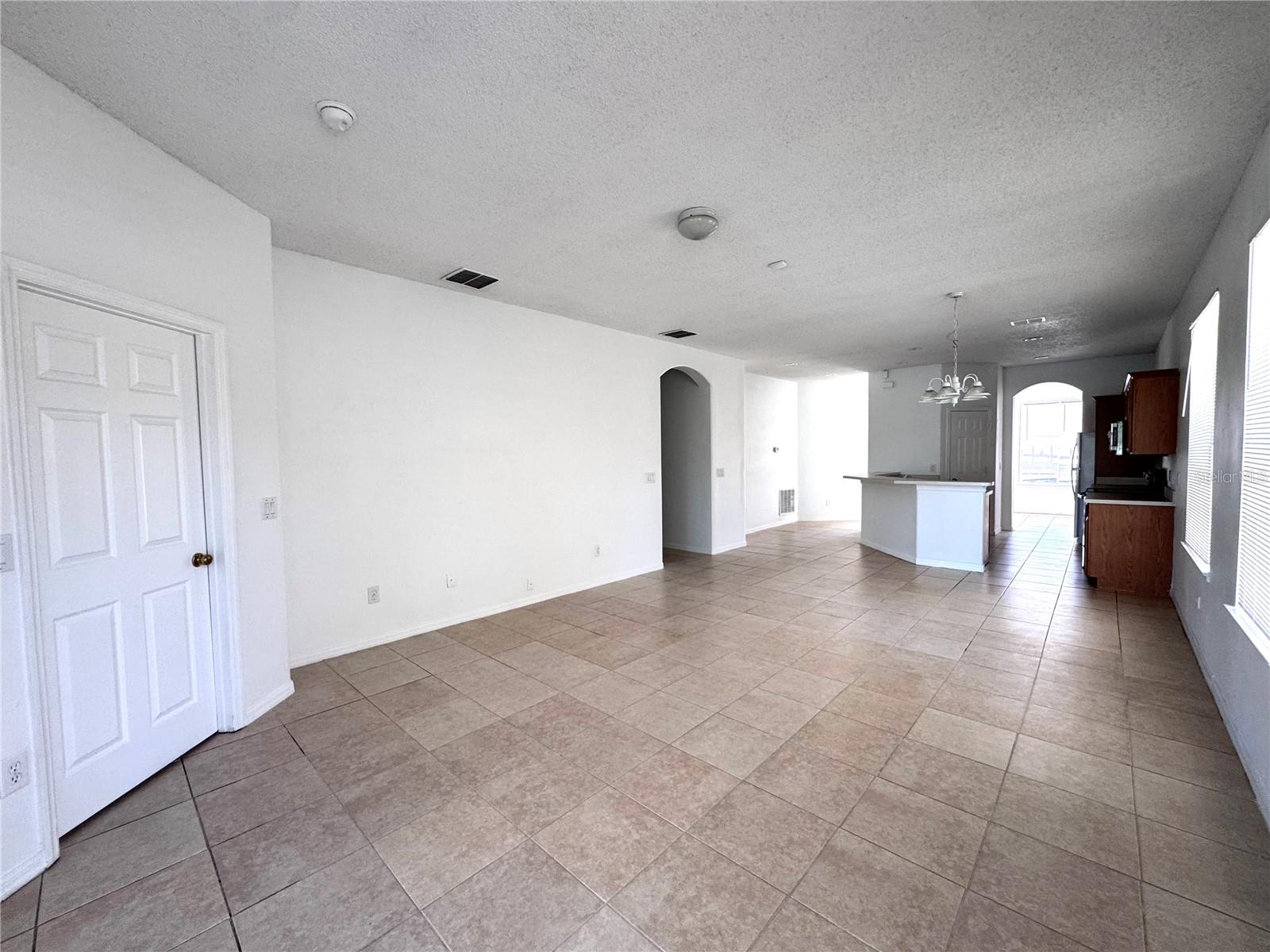 Image 2 of 19 For 14460 Huntcliff Park Way