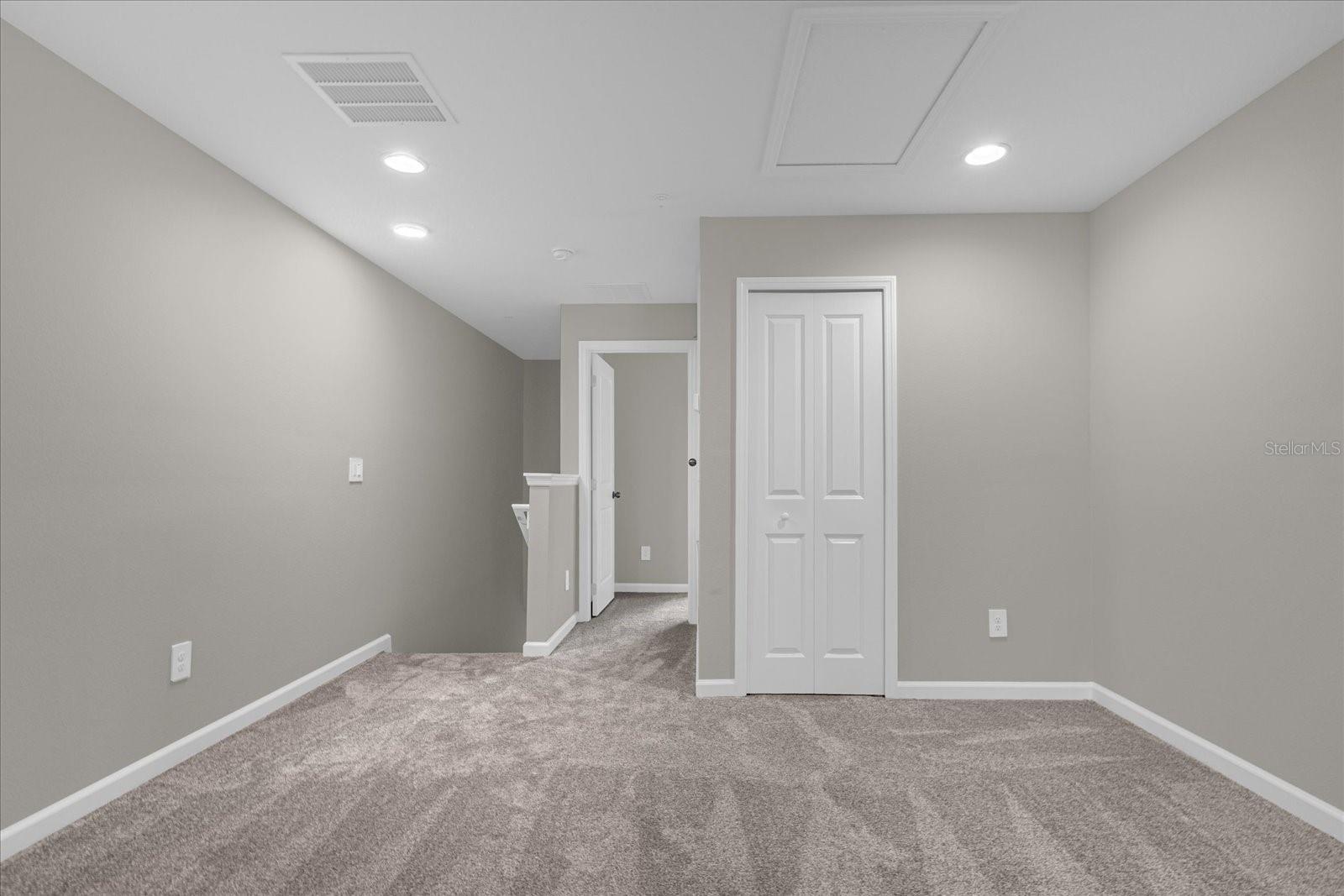 Image 14 of 25 For 164 Cape Honeysuckle Place